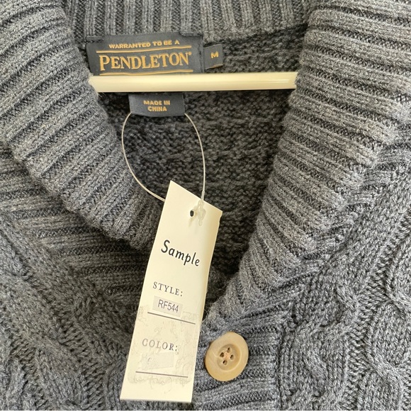 Pendleton knit collared cardigan sweater - Picture 3 of 9